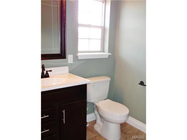 104 Quartz Court, St Robert, MO 65584