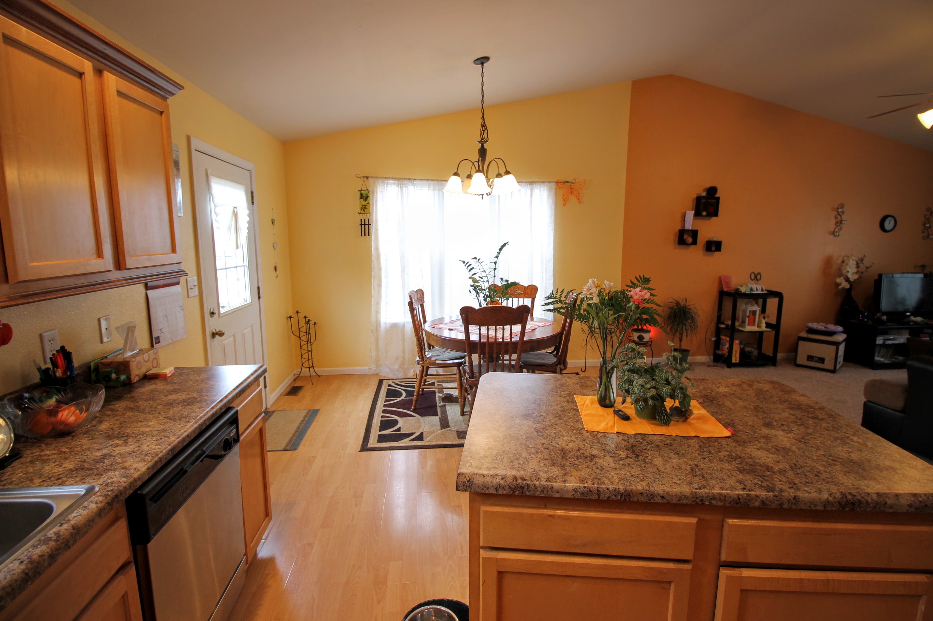 111 Birchtree Circle, St. Robert, United States 65584