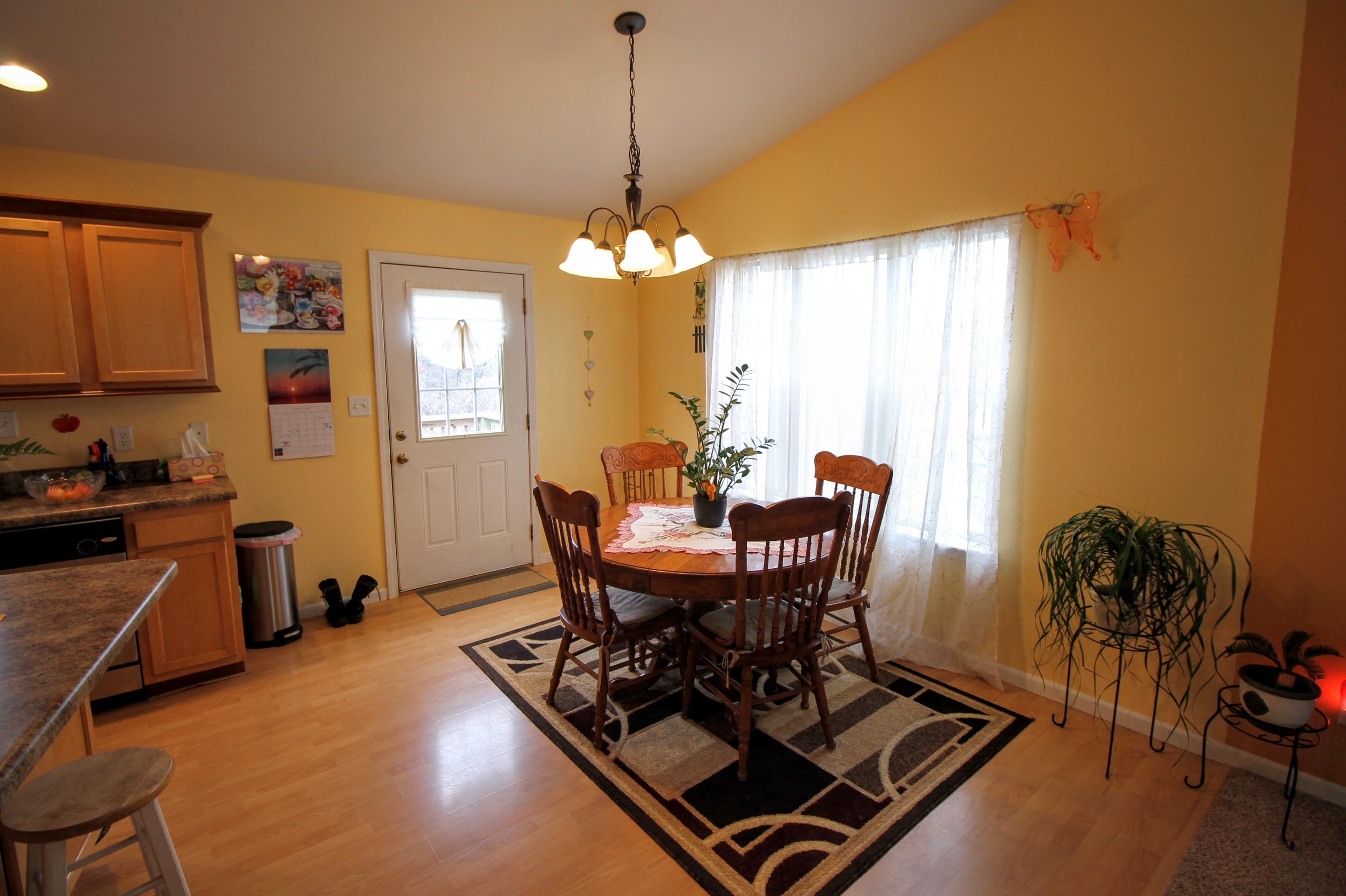 111 Birchtree Circle, St. Robert, United States 65584