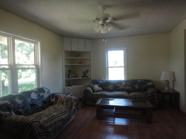 Yukon, MO 65589