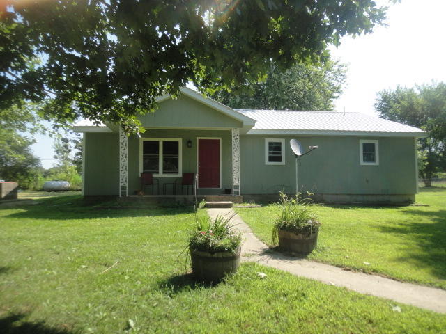 5298 Union Chapel Road, Yukon, MO 65589