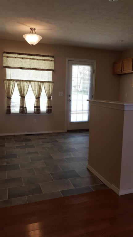 416 North Gordon Avenue, Ash Grove, MO 65604