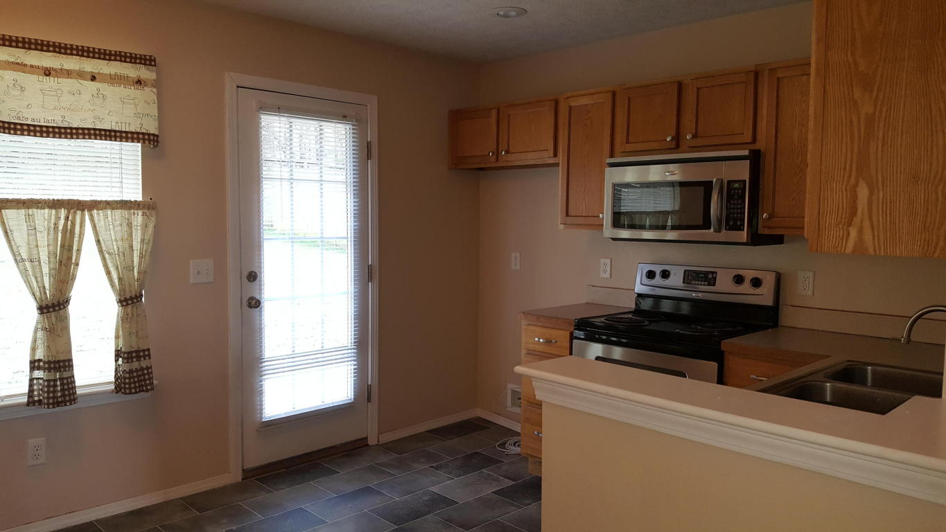 416 North Gordon Avenue, Ash Grove, MO 65604
