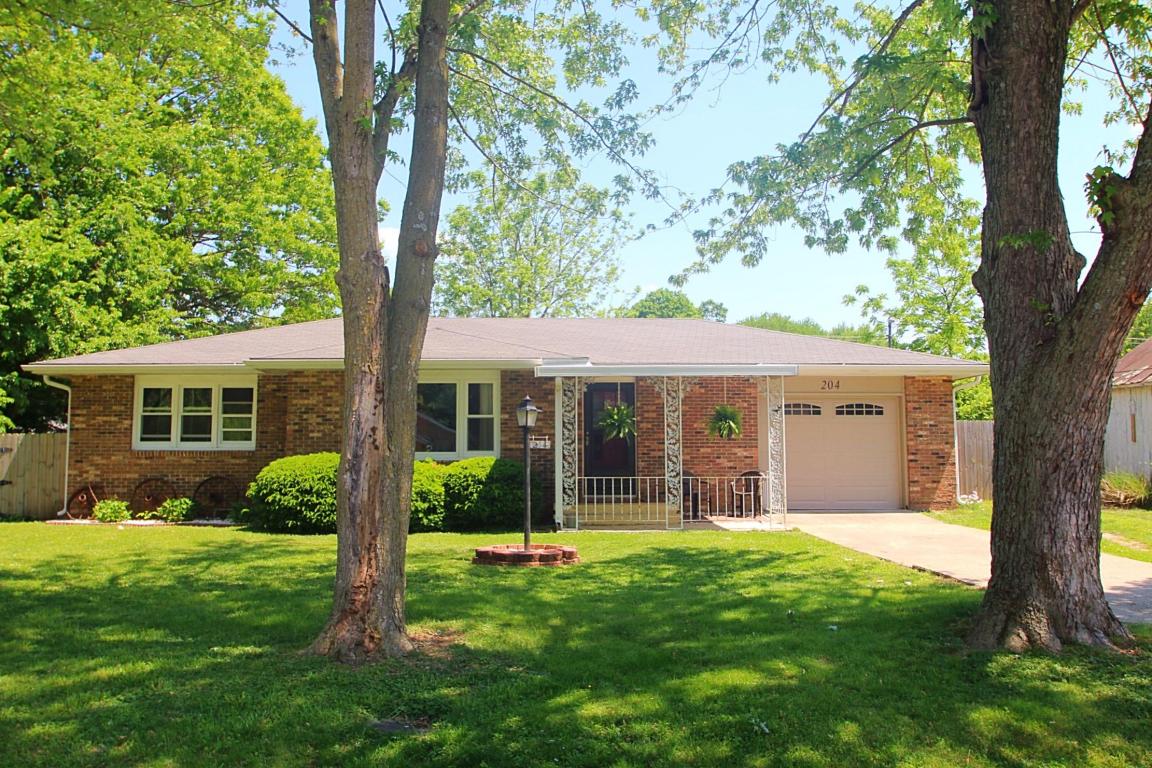 204 North Tower Avenue, Ash Grove, MO 65604