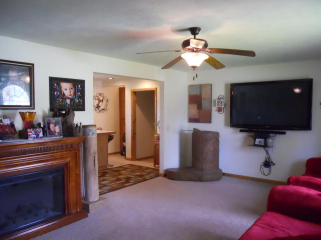 400 West St. Louis, Aurora, MO 65605