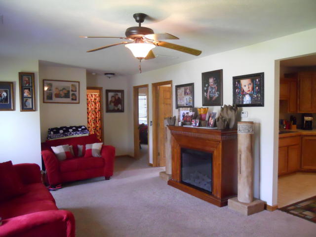 400 West St. Louis, Aurora, MO 65605
