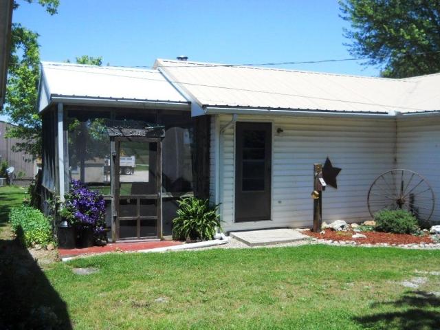 1117 North Elliott Avenue, Aurora, MO 65605