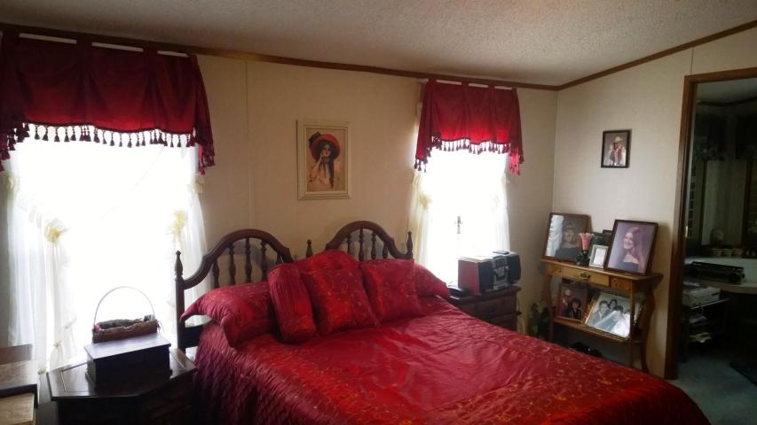 23617 Lawrence 2200, Marionville, MO 65605