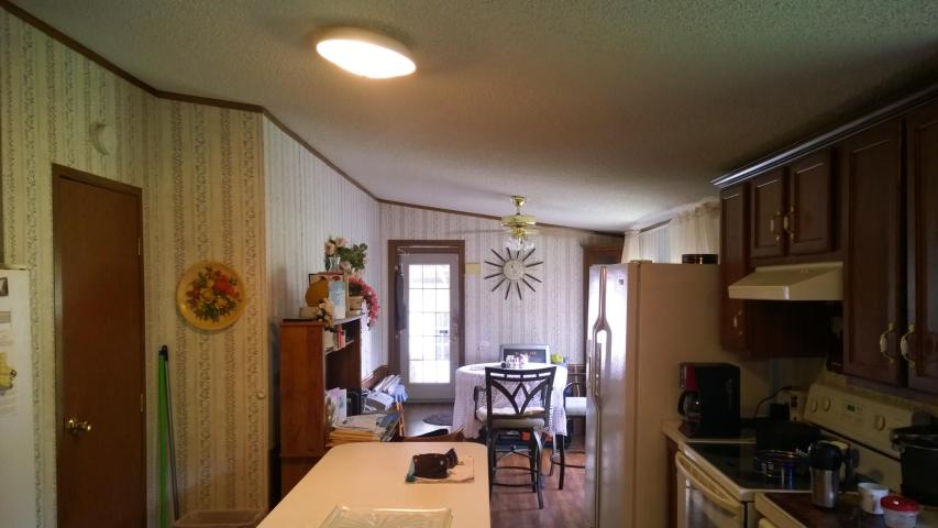 23617 Lawrence 2200, Marionville, MO 65605