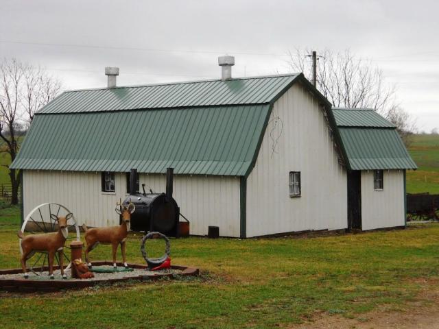 2460 State Highway 39, Aurora, United States 65605