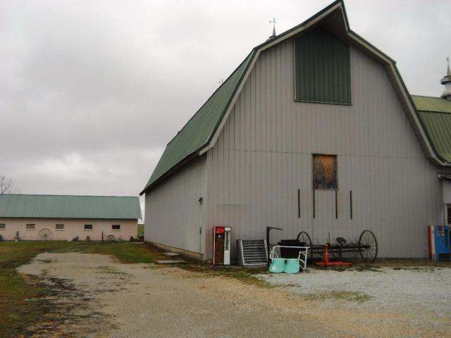2460 State Highway 39, Aurora, United States 65605