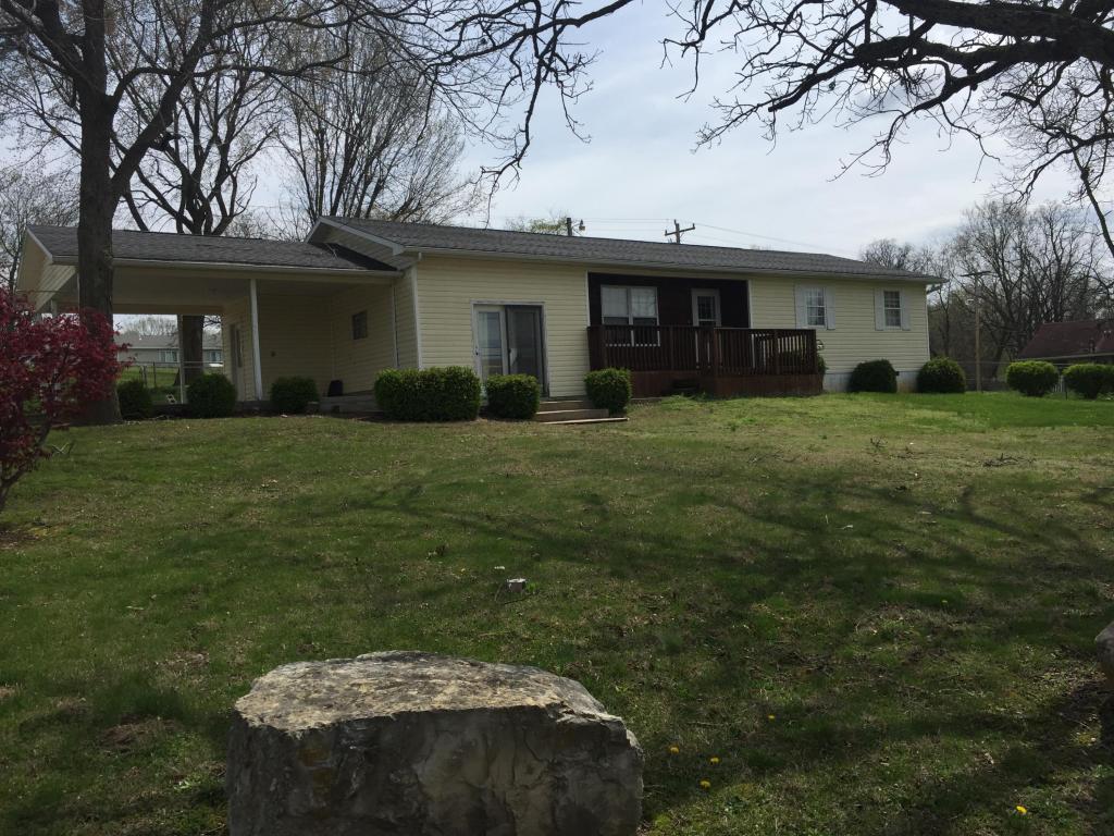 1210 Northeast 10th Street, Ava, MO 65608
