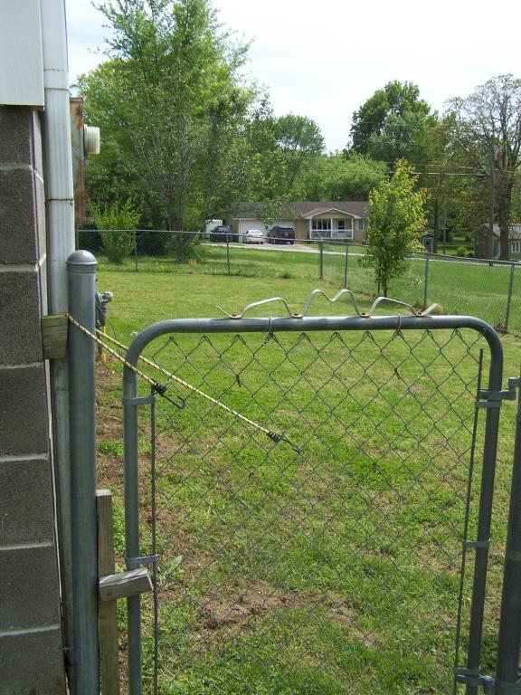1311 Northeast 4th Avenue, Ava, MO 65608
