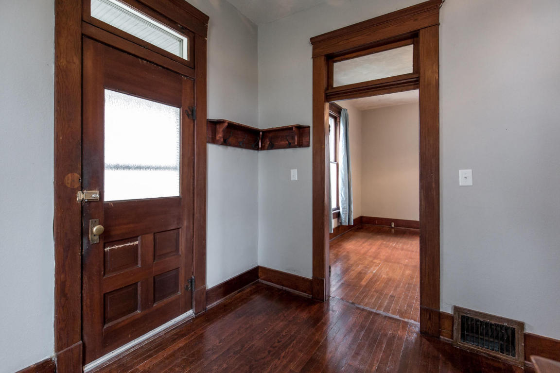 120 South Pine Street, Billings, MO 65610