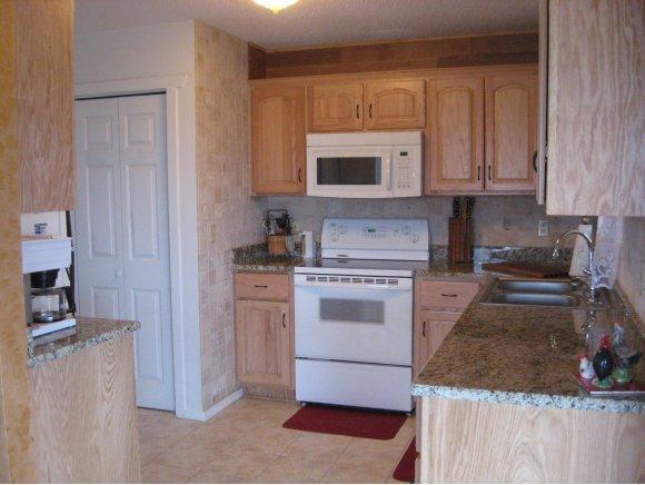79 Hallie Drive, Blue Eye, MO 65611