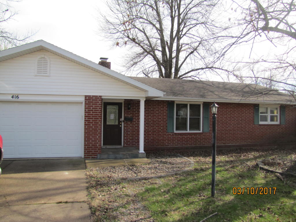 416 West Olive Street, Bolivar, MO 65613