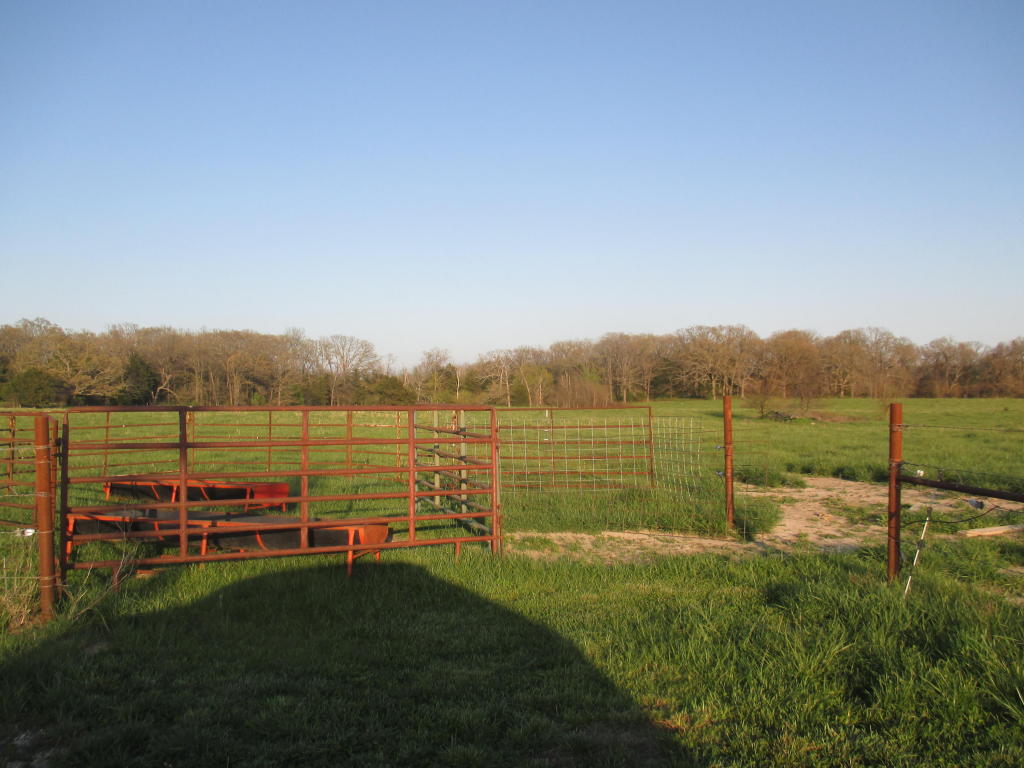 4030 South 110th Road, Bolivar, MO 65613