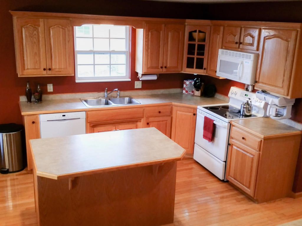 1540 South Mission Avenue, Bolivar, MO 65613
