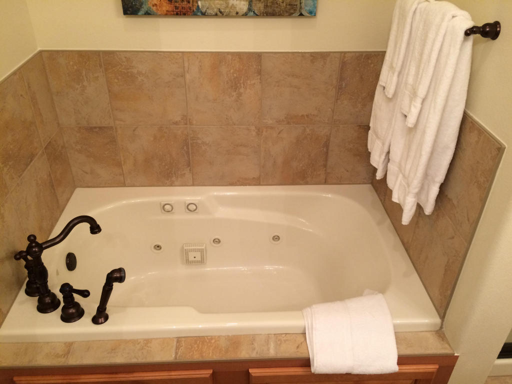 5 Stone Cliff Drive, Branson, MO 65615