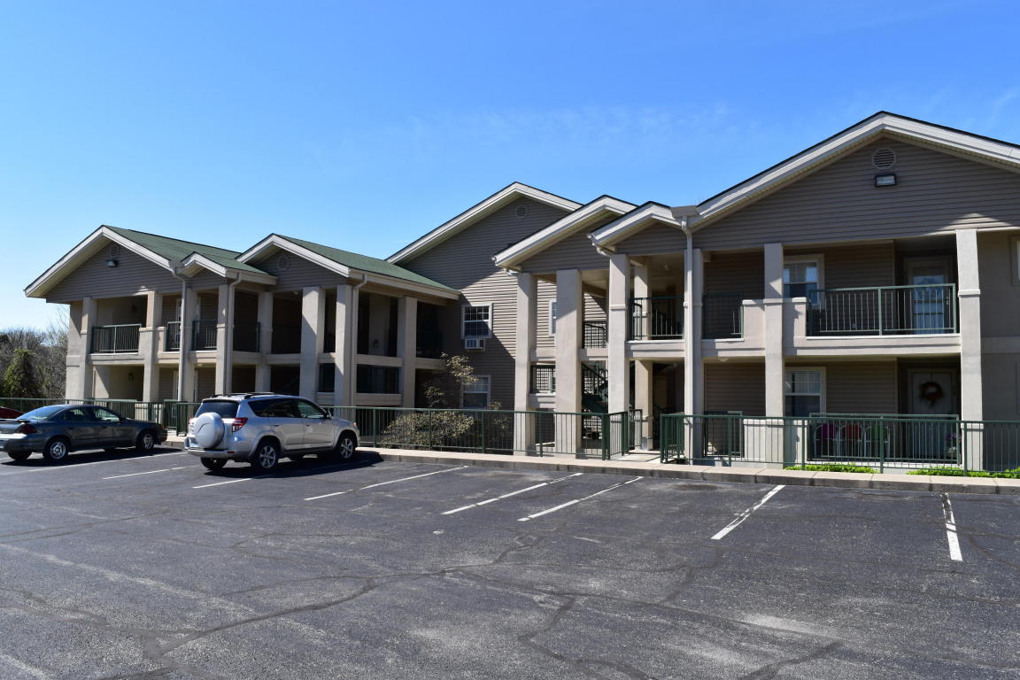 175 West Rockford Drive, Branson, MO 65616