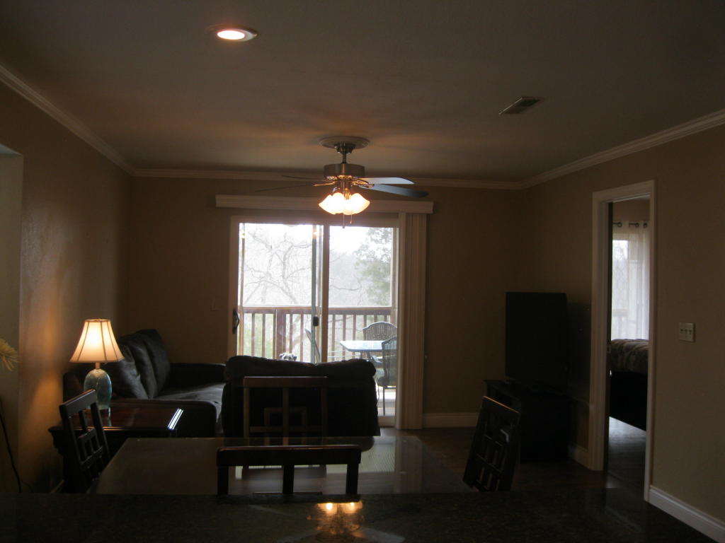 19 Goldfinch Dr, Branson, MO 65616