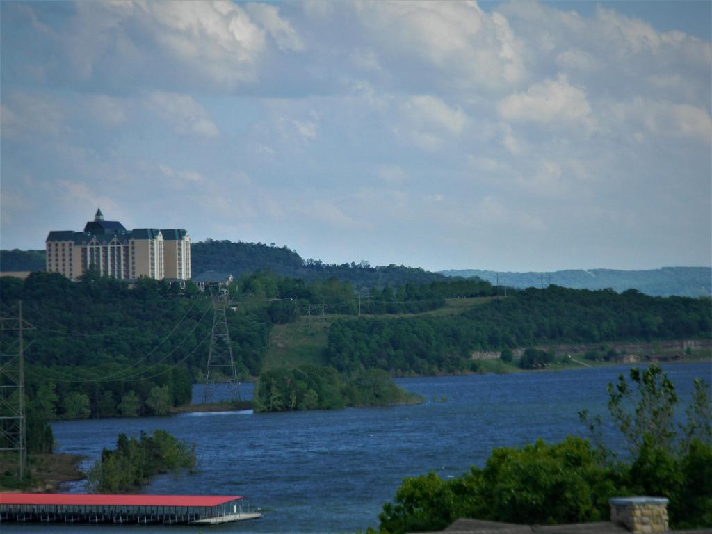 Lot 5, 6 Showplace Gateway, Branson, MO 65616