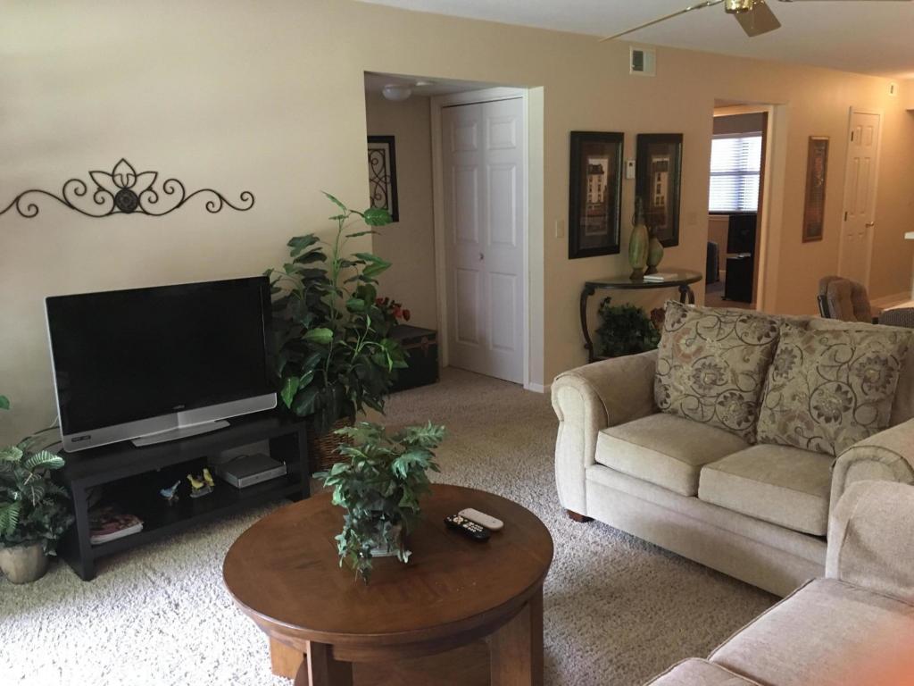 146 Bunker Ridge Drive, Branson, MO 65616