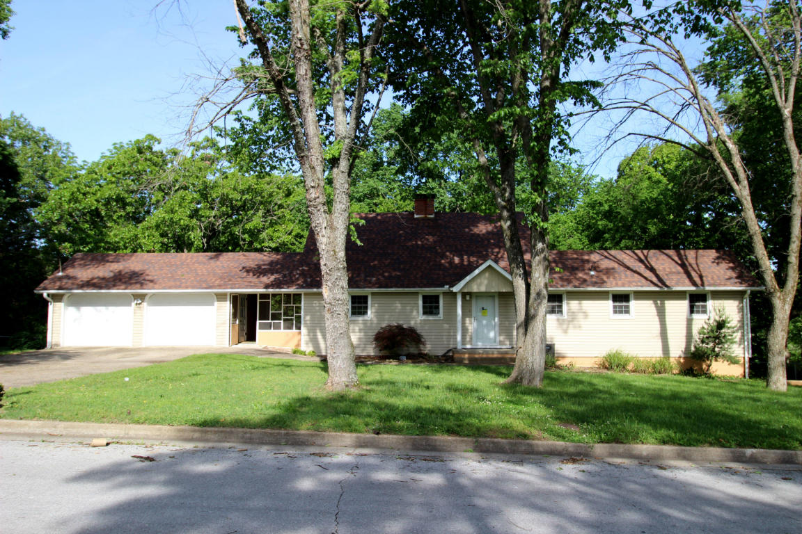 309 Walnut, Branson, MO 65616