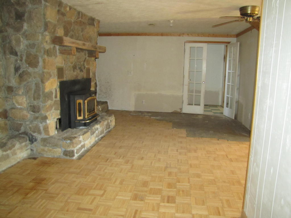 1776 West Farm Road 2, Brighton, MO 65617