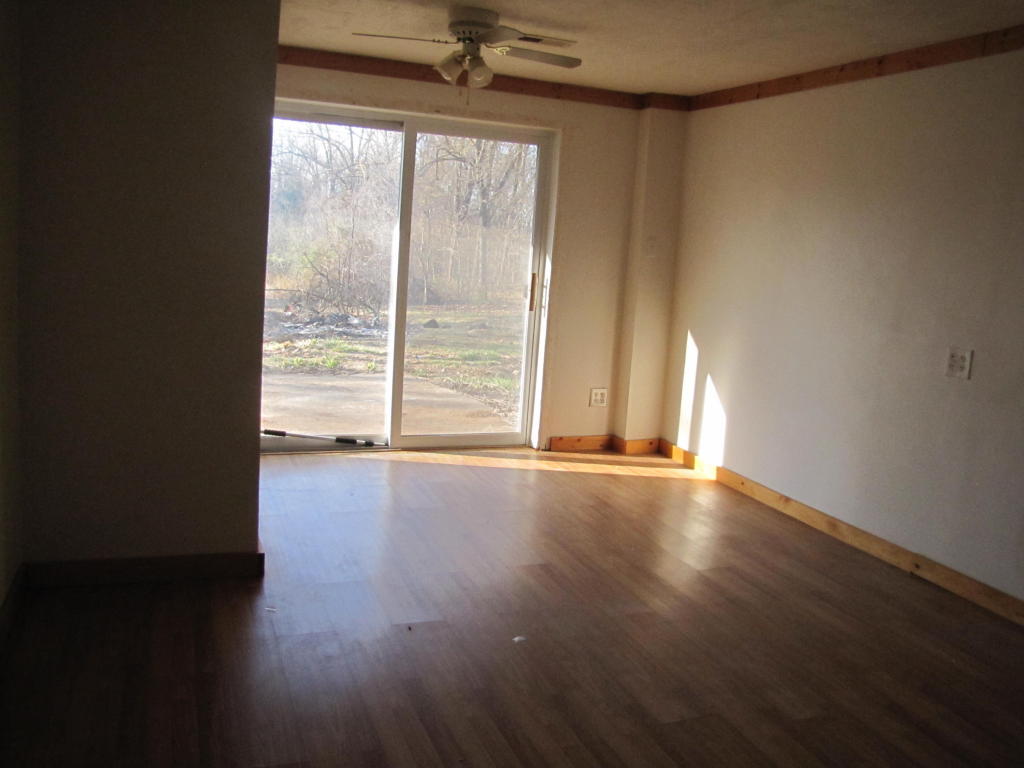 1776 West Farm Road 2, Brighton, MO 65617