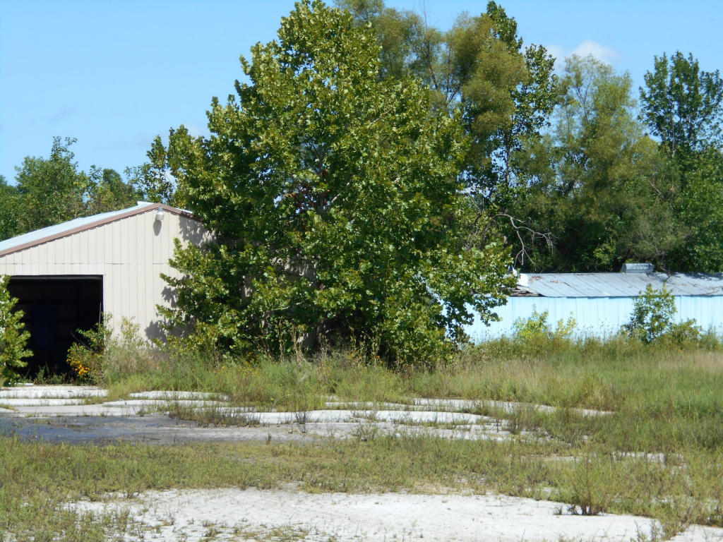 5659 South Highway 13, Brighton, MO 65617