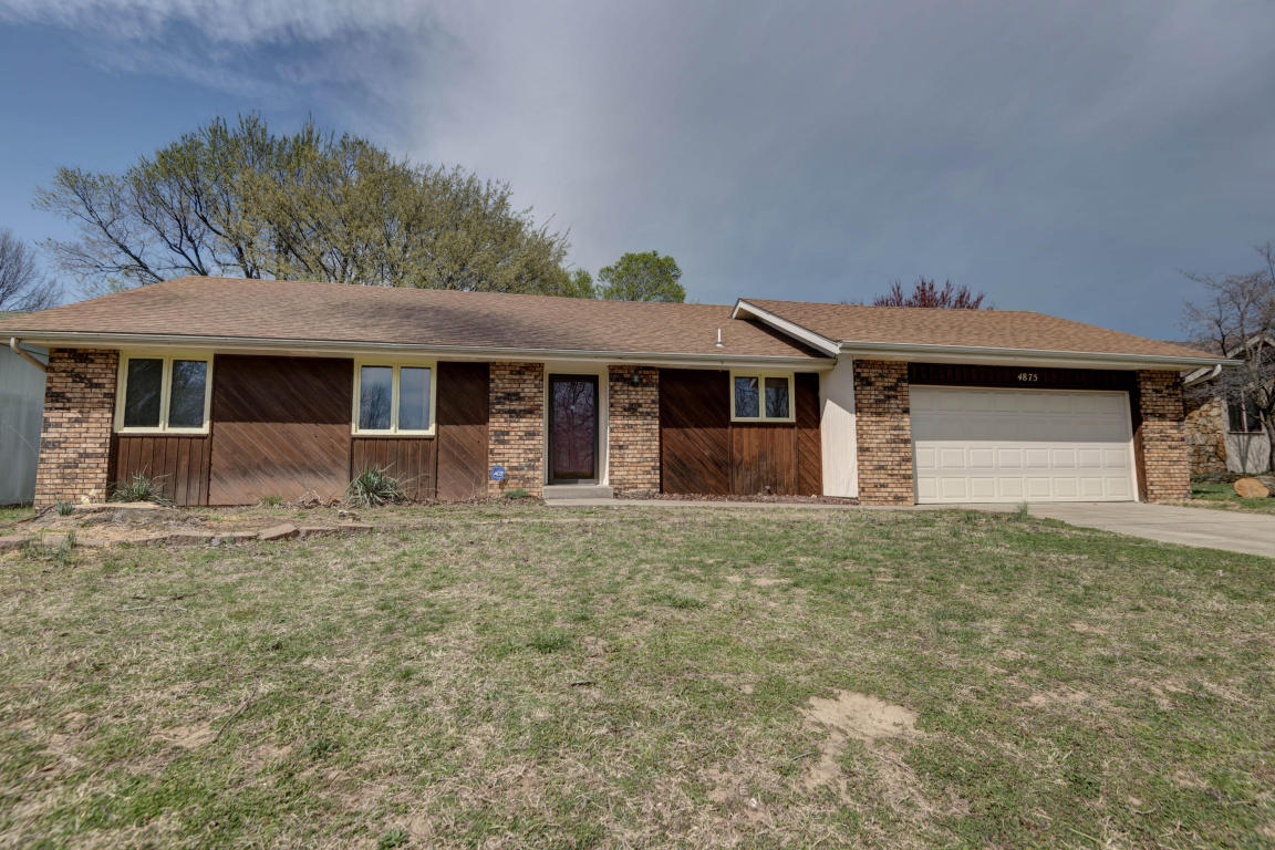 4875 South Old Wire Road, Battlefield, MO 65619