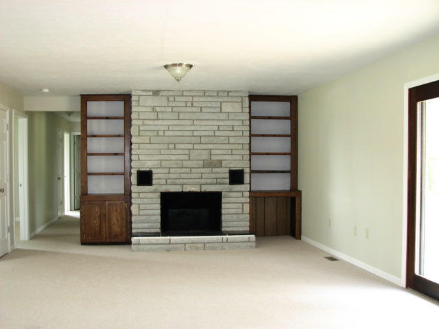 305 State Highway 32, Buffalo, MO 65622