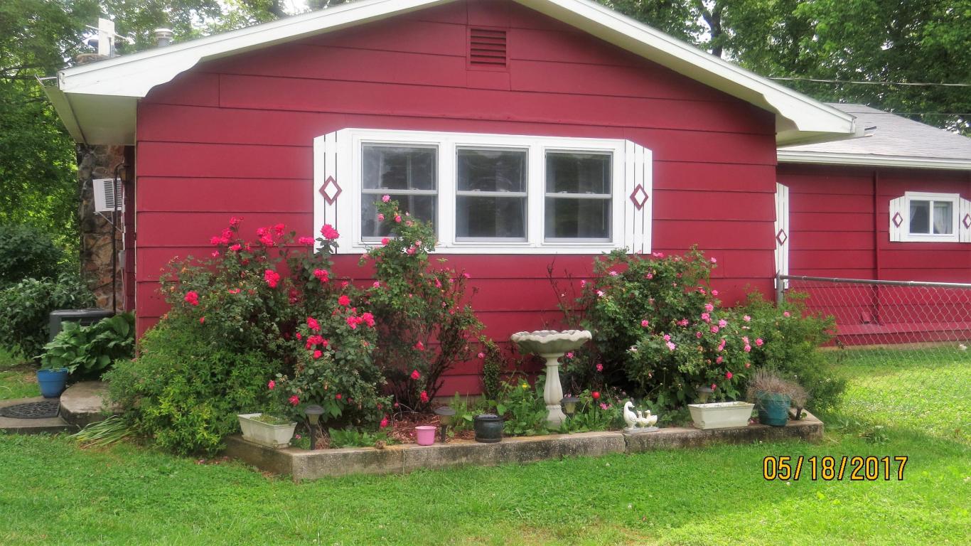 2008 Main Street, Cassville, MO 65625