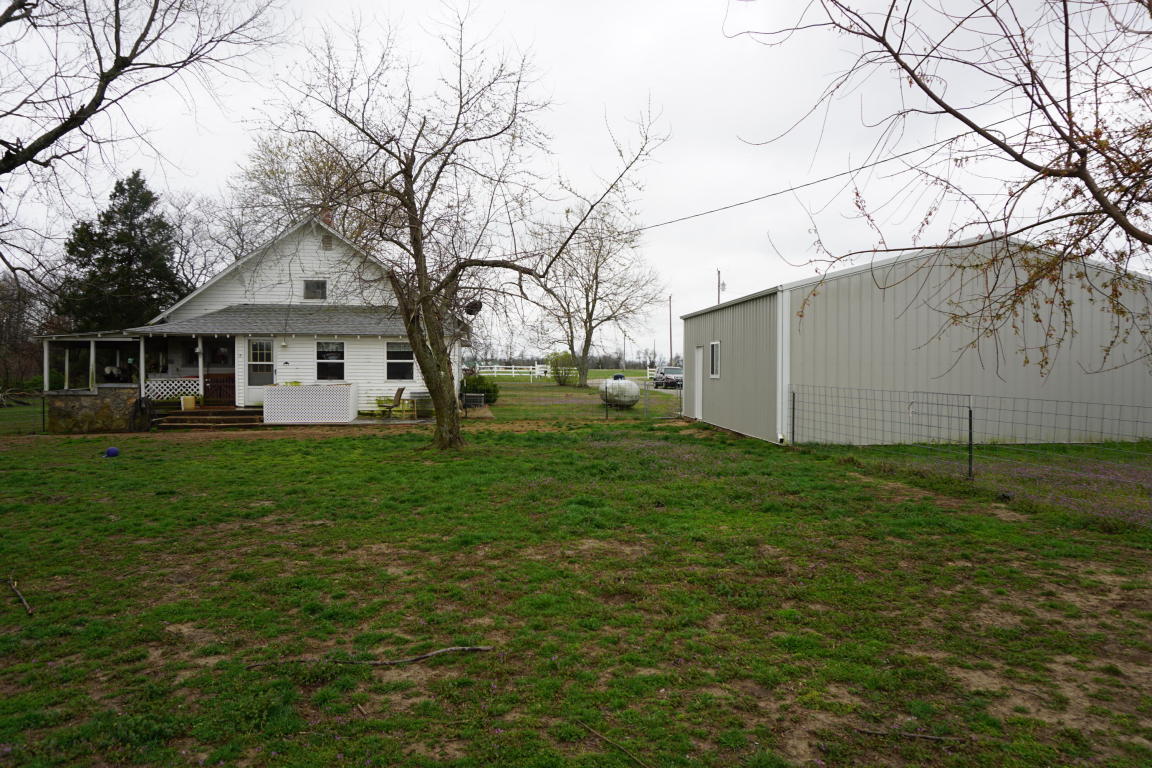 12685 State Rte Ff, Caulfield, MO 65626