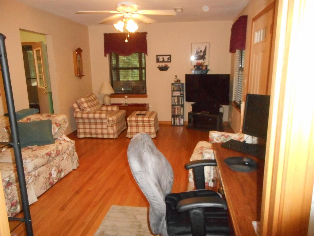 284 Susan Street, Cedarcreek, MO 65627