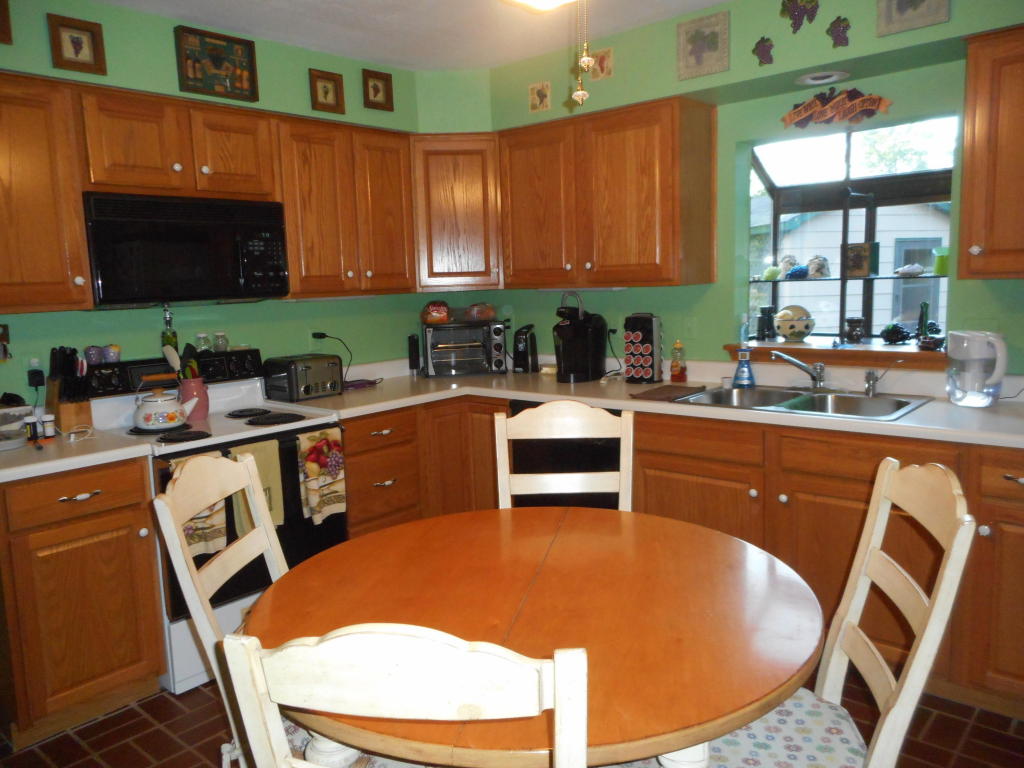 284 Susan Street, Cedarcreek, MO 65627