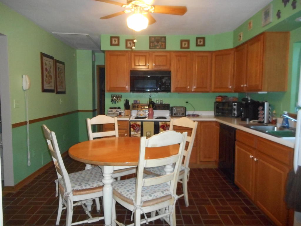 284 Susan Street, Cedarcreek, MO 65627