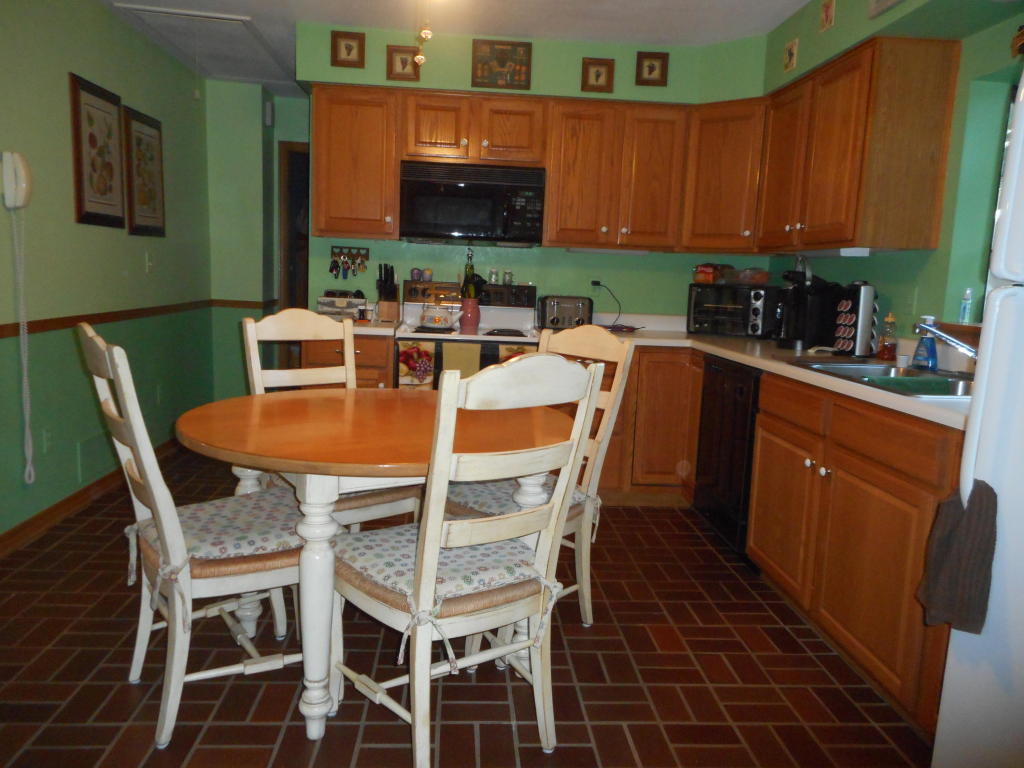 284 Susan Street, Cedarcreek, MO 65627
