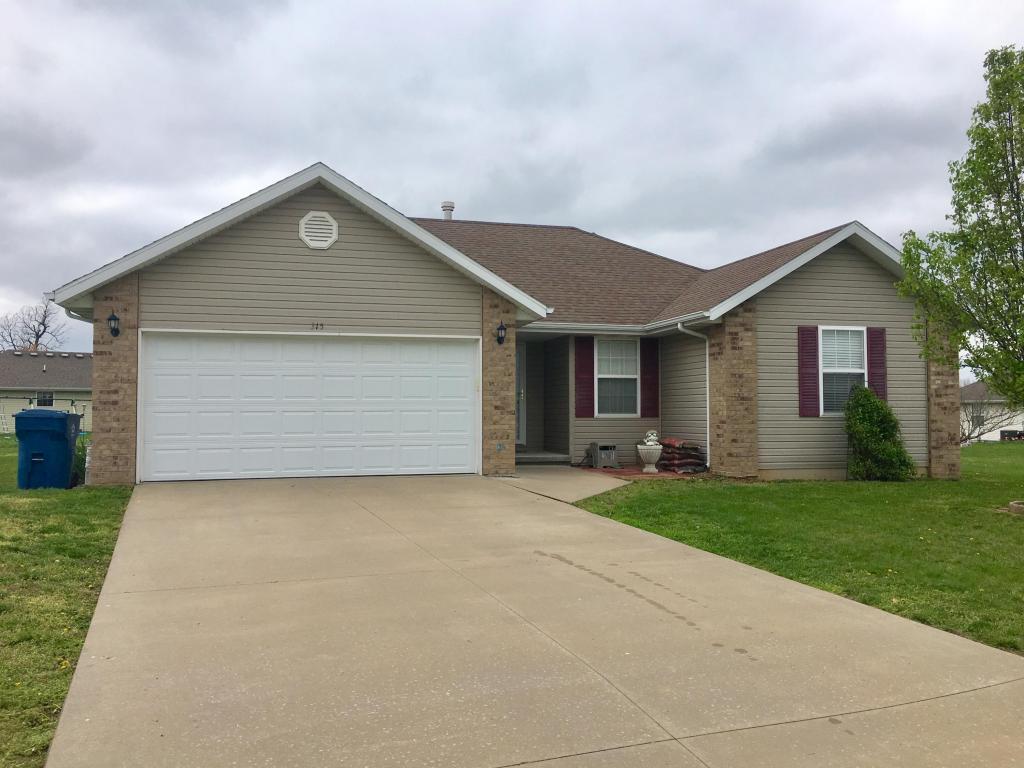 315 North Cheyenne, Clever, MO 65631