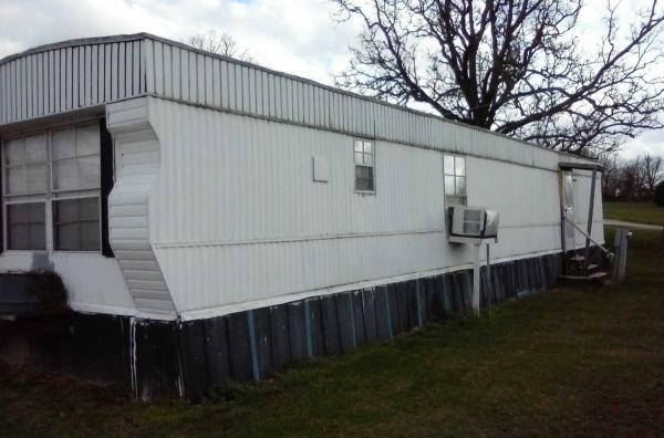 609 S Commerce Street #15