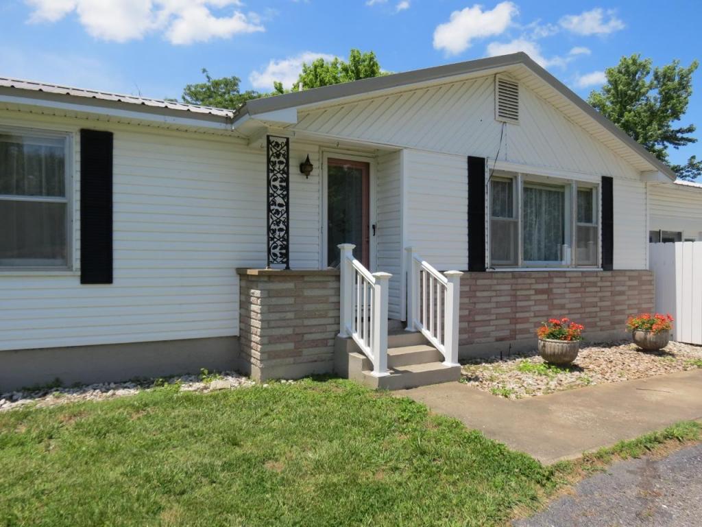 21670 South Hwy 215, Dadeville, MO 65635