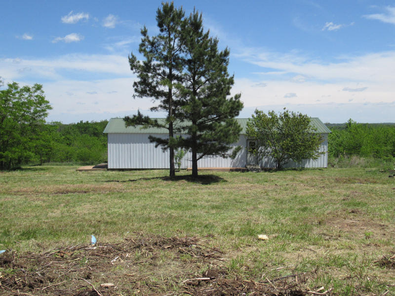1070 Dade Rd 1050, Everton, MO 65646