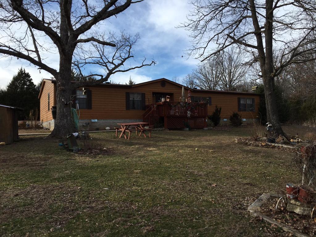 10235 North Farm Road 247, Fair Grove, MO 65648