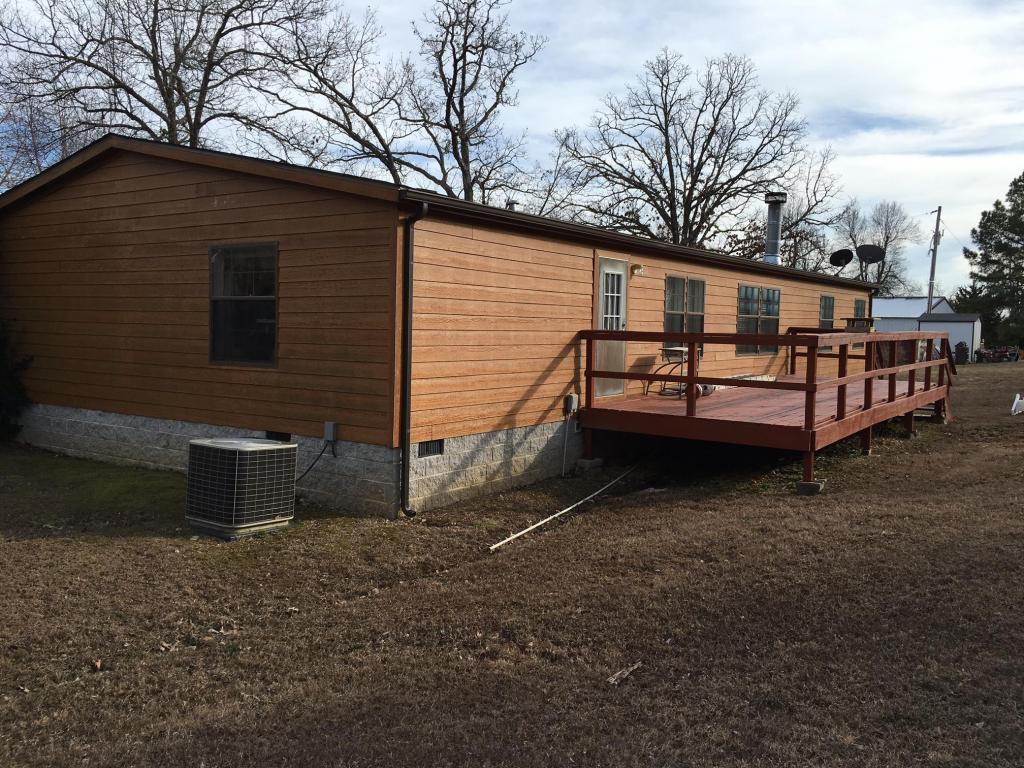 10235 North Farm Road 247, Fair Grove, MO 65648