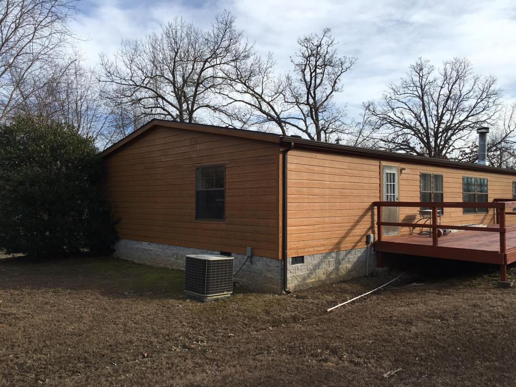 10235 North Farm Road 247, Fair Grove, MO 65648