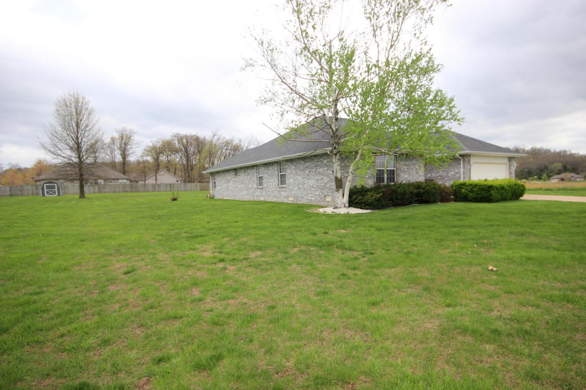 170 W Saddle Club Road, Fair Grove, United States 65648