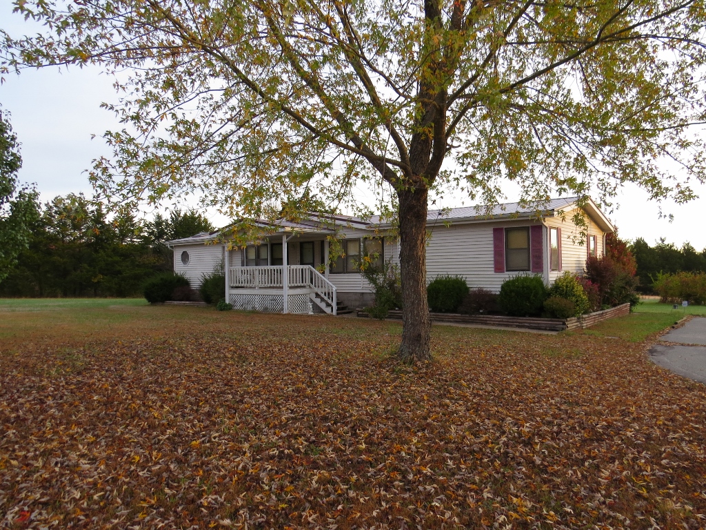 1125 E 318th Rd, Flemington, United States 65650