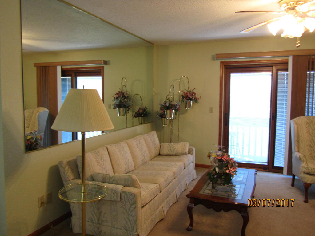 150 Sunken Forest Dr., Forsyth, MO 65653