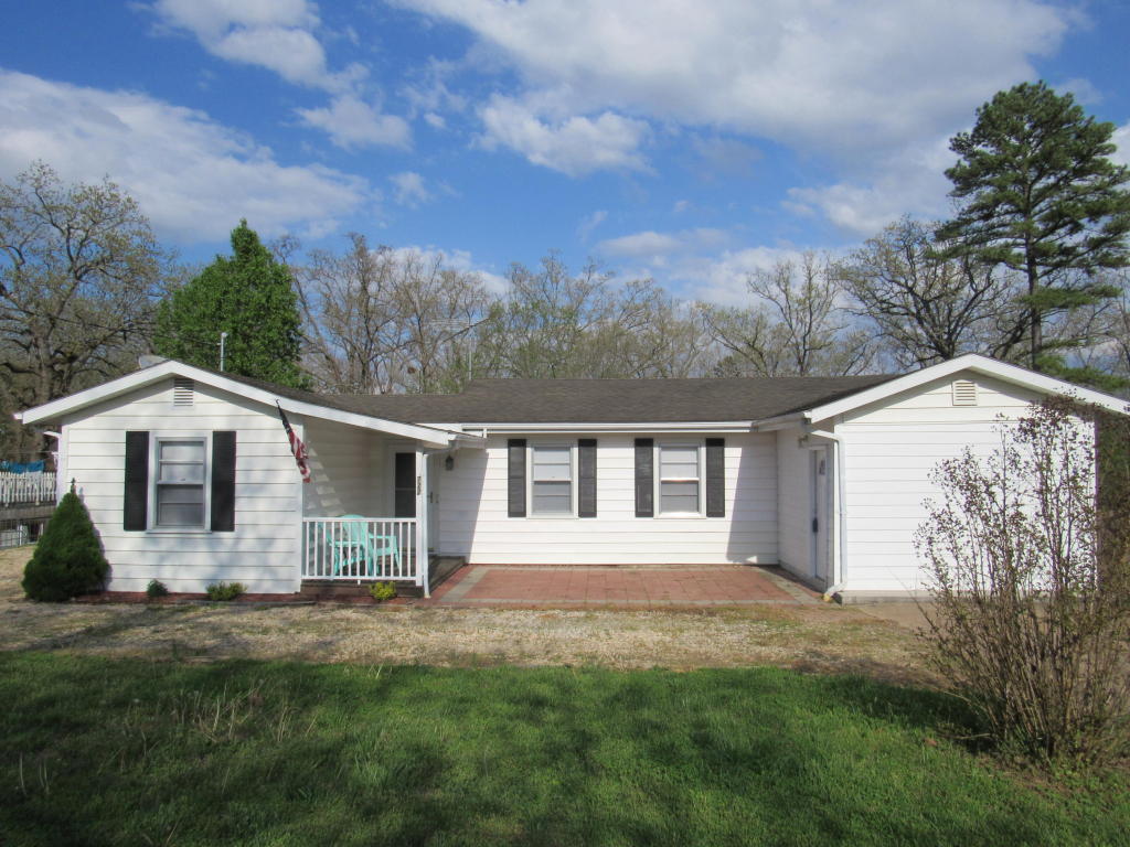 722 Skyline Drive, Forsyth, MO 65653